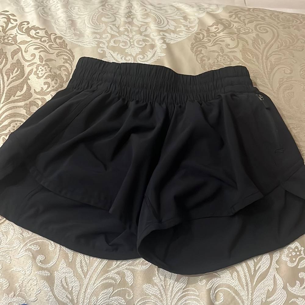 Lululemon adjustable shorts